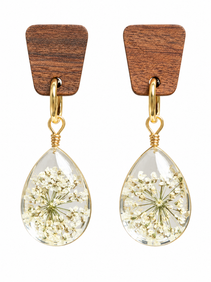 Glazen Oorbellen met Echte Droogbloemen – Hout & Goudkleurig