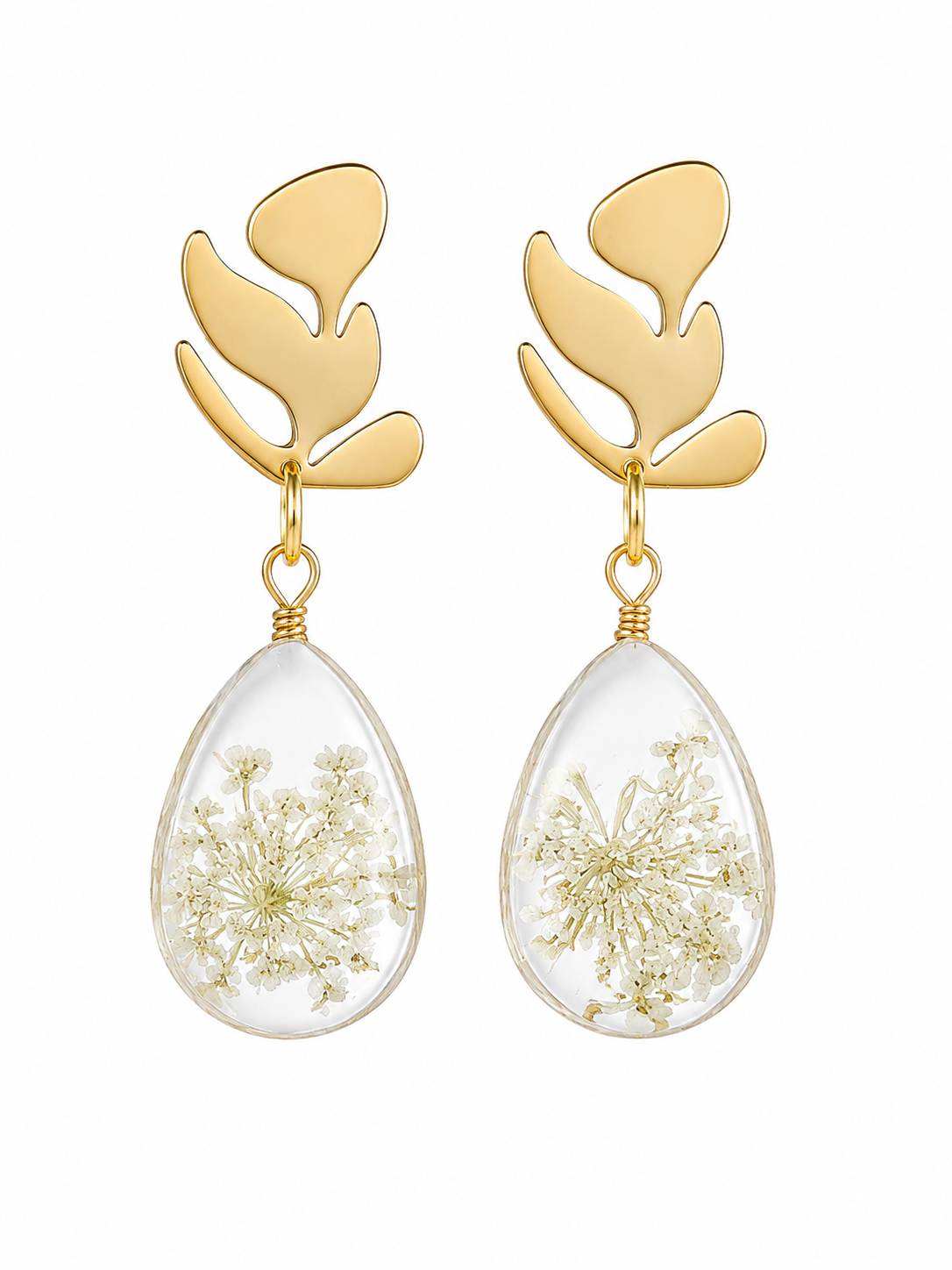 Gouden Oorbellen met Witte Droogbloemen – Botanisch & Handgemaakt